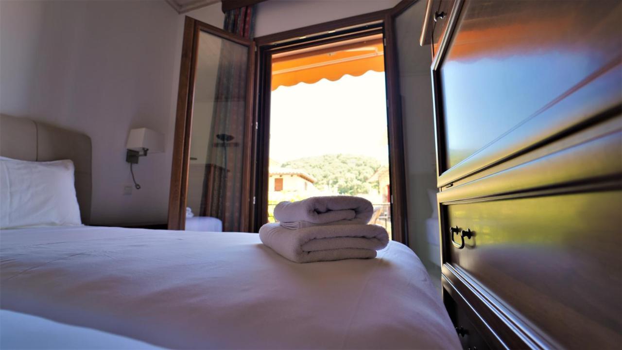 Hotel Tourist Párga Kültér fotó
