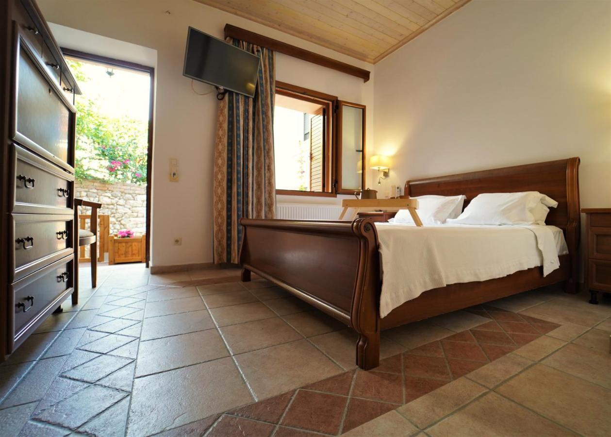Hotel Tourist Párga Kültér fotó