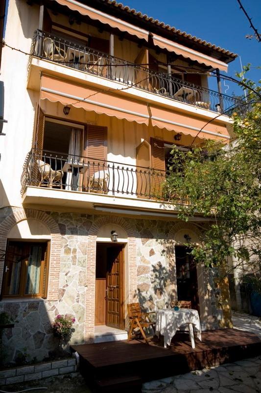Hotel Tourist Párga Kültér fotó